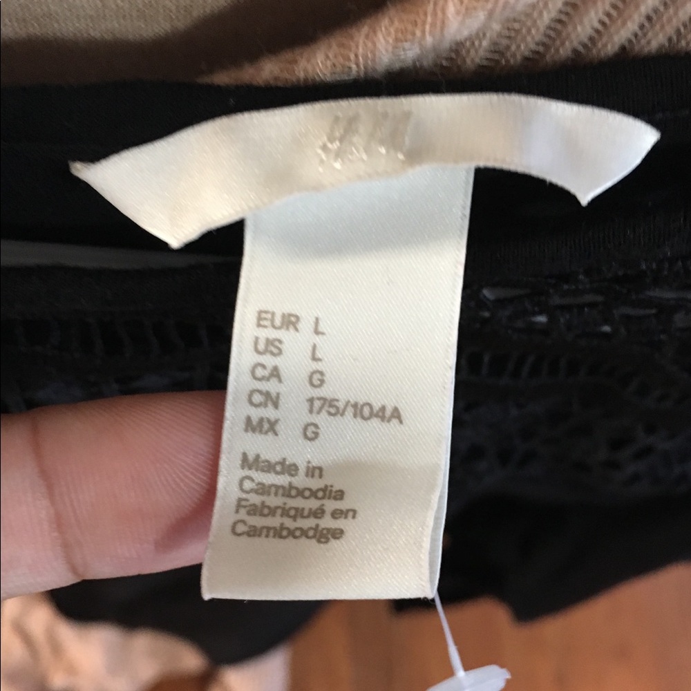 H&M Top - Picture 5 of 5